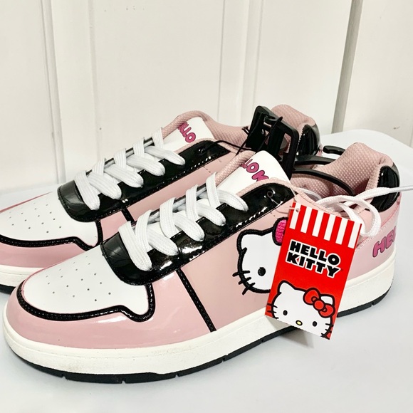Hello Kitty Shoes - Hello Kitty Sneakers Sanrio Tennis Shoes Lace Up - 10 - NEW